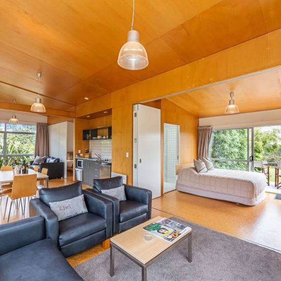 accommodation in Matakana